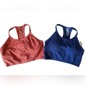 NWT dip sports bras